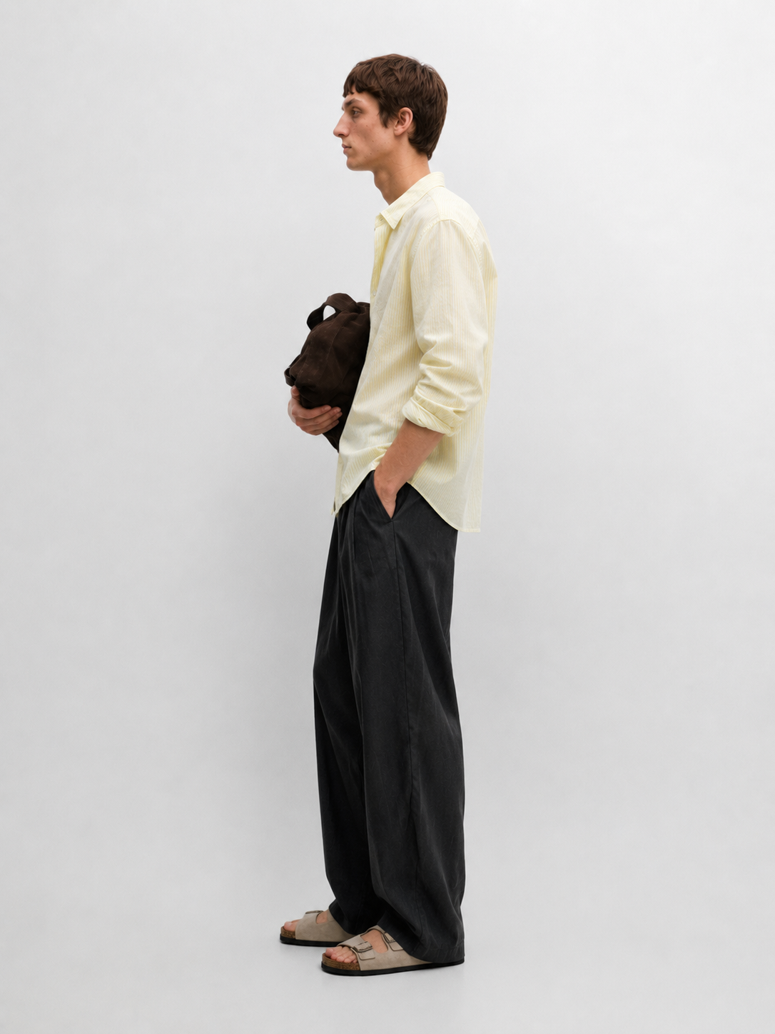 yellow dress shirt grey pants Style Grey Pants Yellow Shirt Women's Outfit: Yellow Dress Shirt, White Skinny Pants, Grey Snake