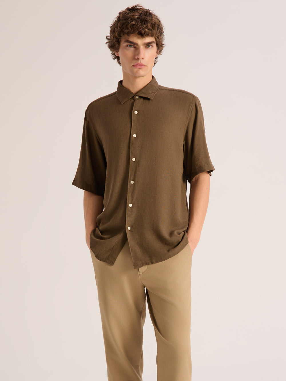 Olive relaxed short sleeved shirt